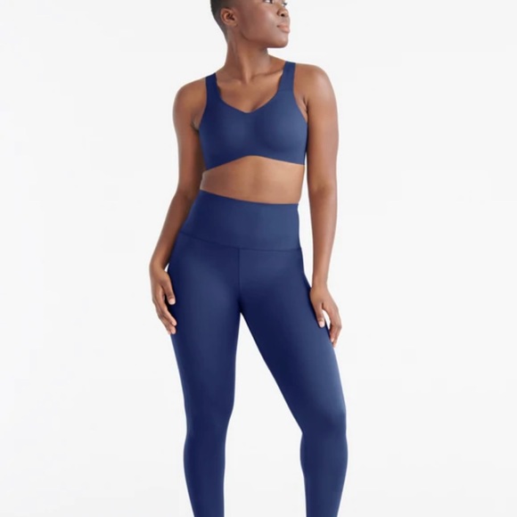 Knix Catalyst Sports Bra - Picture 2 of 5